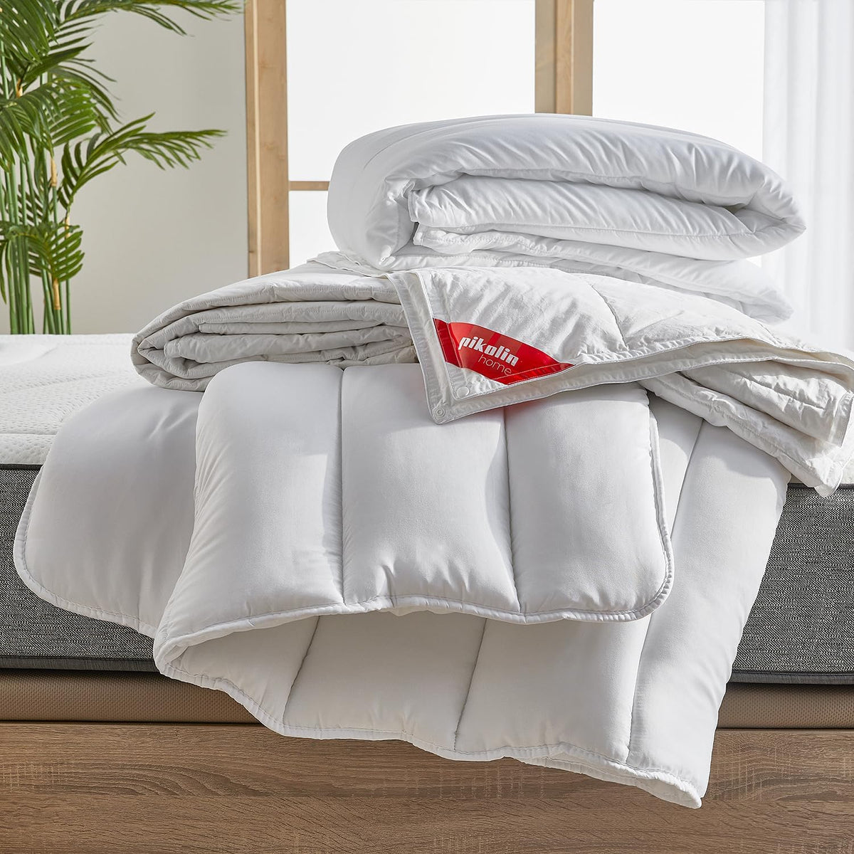 Pikolin Home - Kołdra/hipoalergiczna nordycka wyściółka z włókna aloesowego, zimna zima, 500gr/m², 260x240cm - Łóżko 180 (wszystkie środki)