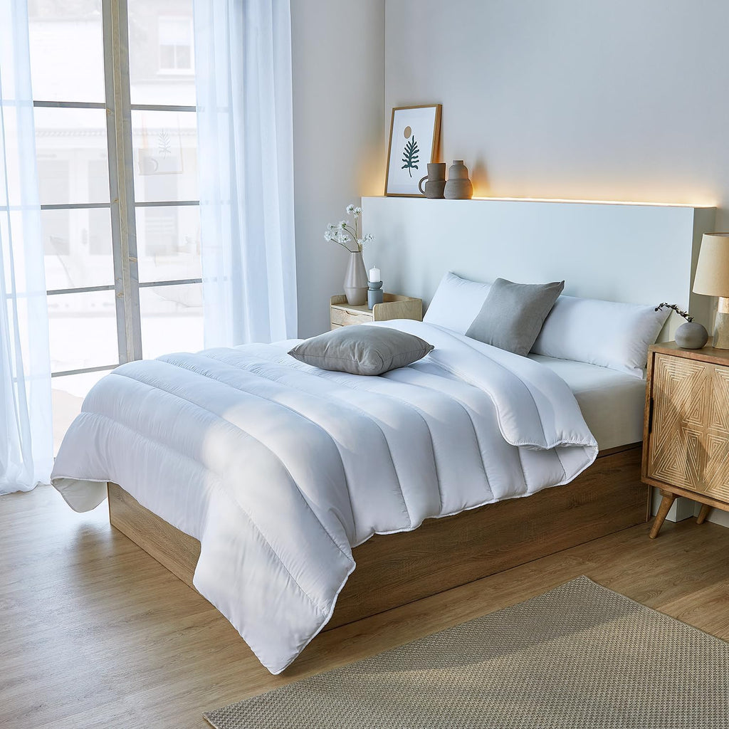 Pikolin Home - Kołdra/hipoalergiczna nordycka wyściółka z włókna aloesowego, zimna zima, 500gr/m², 260x240cm - Łóżko 180 (wszystkie środki)