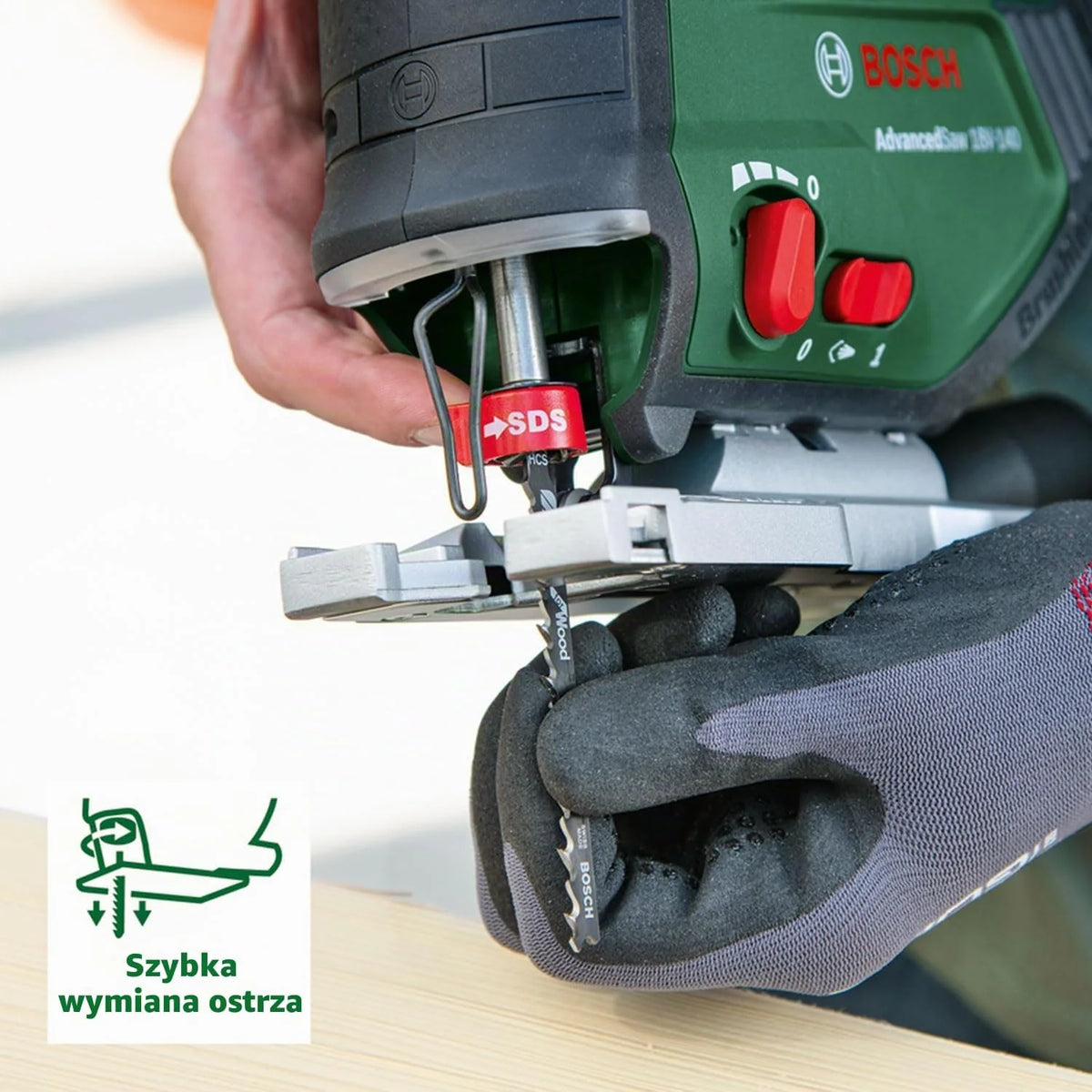 Bosch Akumulatorowa wyrzynarka AdvancedSaw 18V-140 (funkcja oscylacji brzeszczotu, silnik bezszczotkowy, głębokość cięcia w drewnie/stali/alu: 140mm/10 mm/20 mm, 3 brzeszczoty; 2.0Ah i ładowarka)