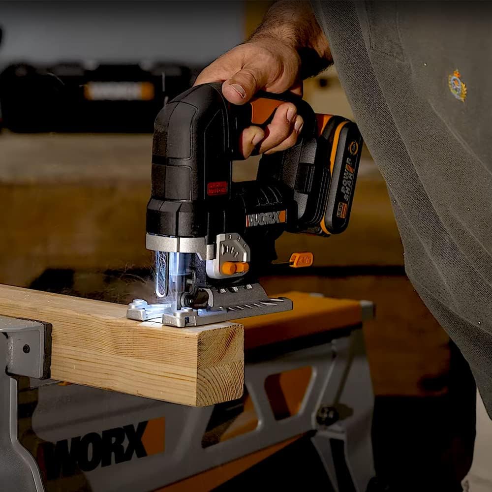 WORX Nitro WX542 akumulatorowa wyrzynarka wahadłowa 20 V, silnik bezszczotkowy, profesjonalna wyrzynarka z adapterem ssącym, idealna również do cięcia ukośnego, kompatybilna z PowerShare, z