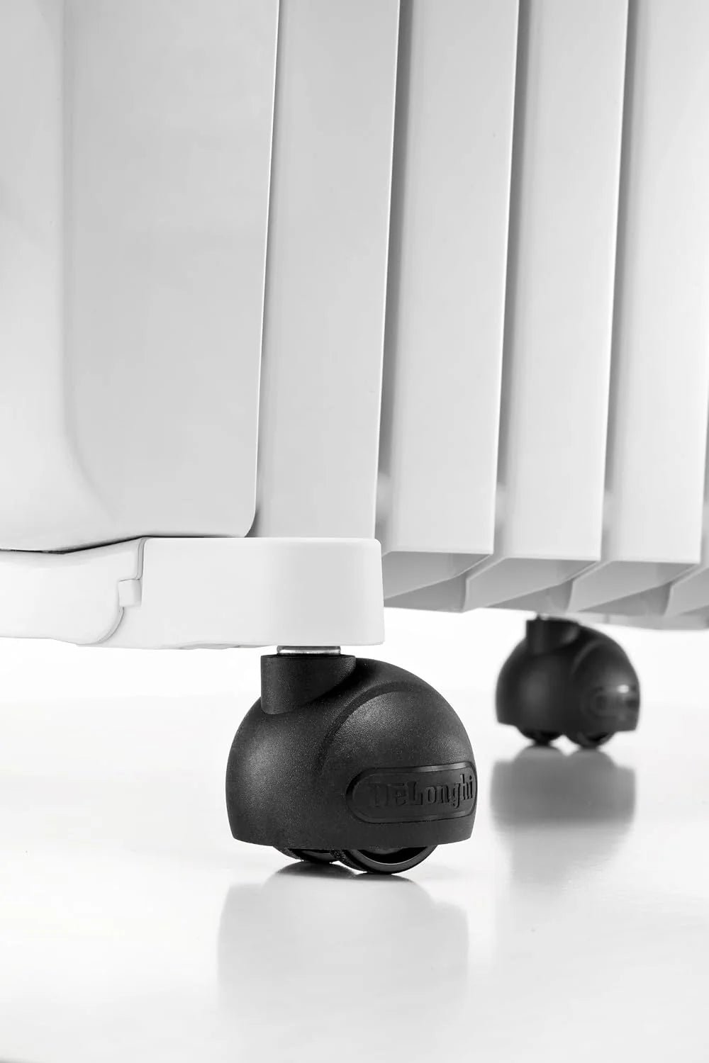 De'Longhi Dragon EasyTronic – grzejnik olejowy do pomieszczeń do 75 m³, ogrzewanie elektryczne z termostatem bezpieczeństwa, 10 żeber, indywidualne ogrzewanie – 12 poziomów temperatury, przenośny