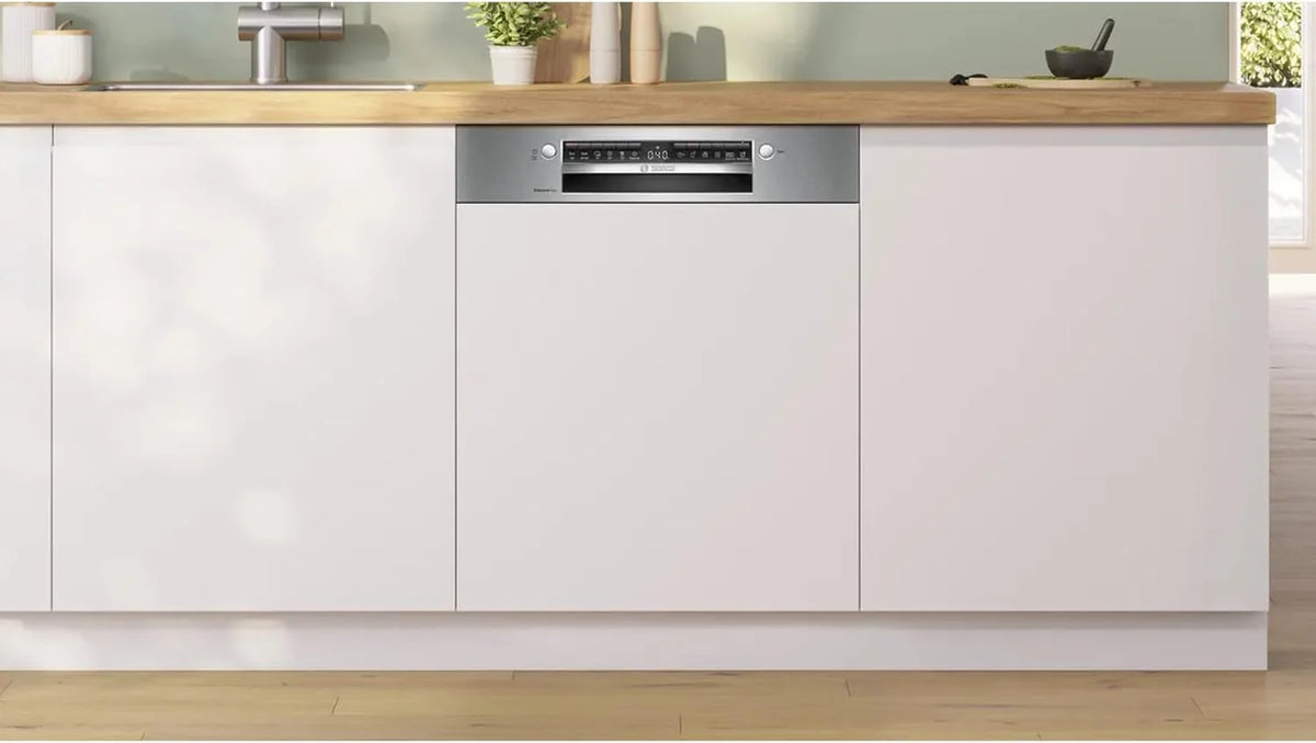 Bosch SMI4EVS08E seria 4 zmywarka do zabudowy z frontem Silver