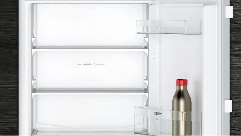 Siemens KI85NNFE0 iQ100 lodówko-zamrażarka do zabudowy, 177,2 x 54,1 cm, chłodzenie 150 l + zamrażanie 99 l, noFrost, autoAirflow – równomierne chłodzenie na wszystkich poziomach, światło LED