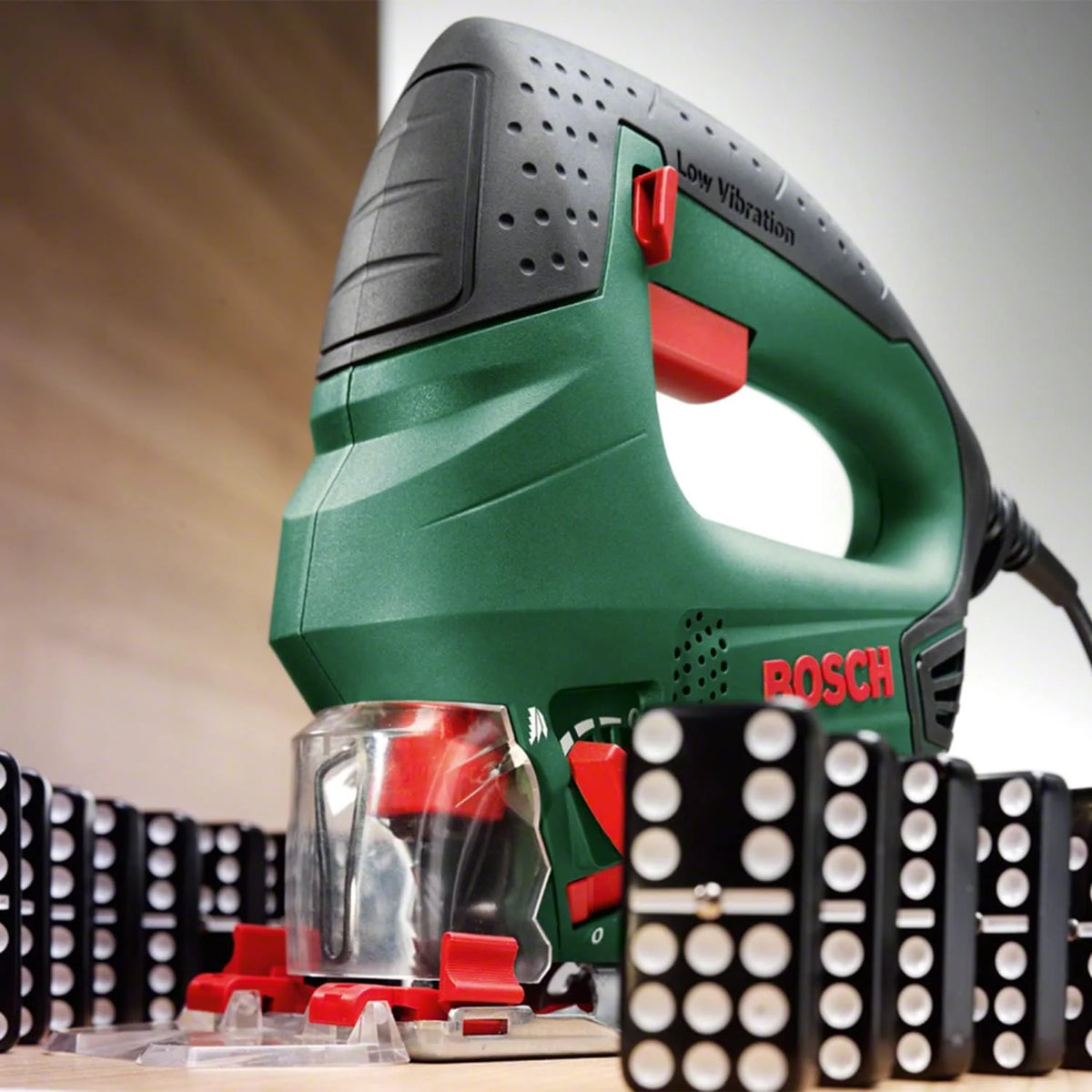 Bosch Wyrzynarka PST 800 PEL (530 W, w walizce)