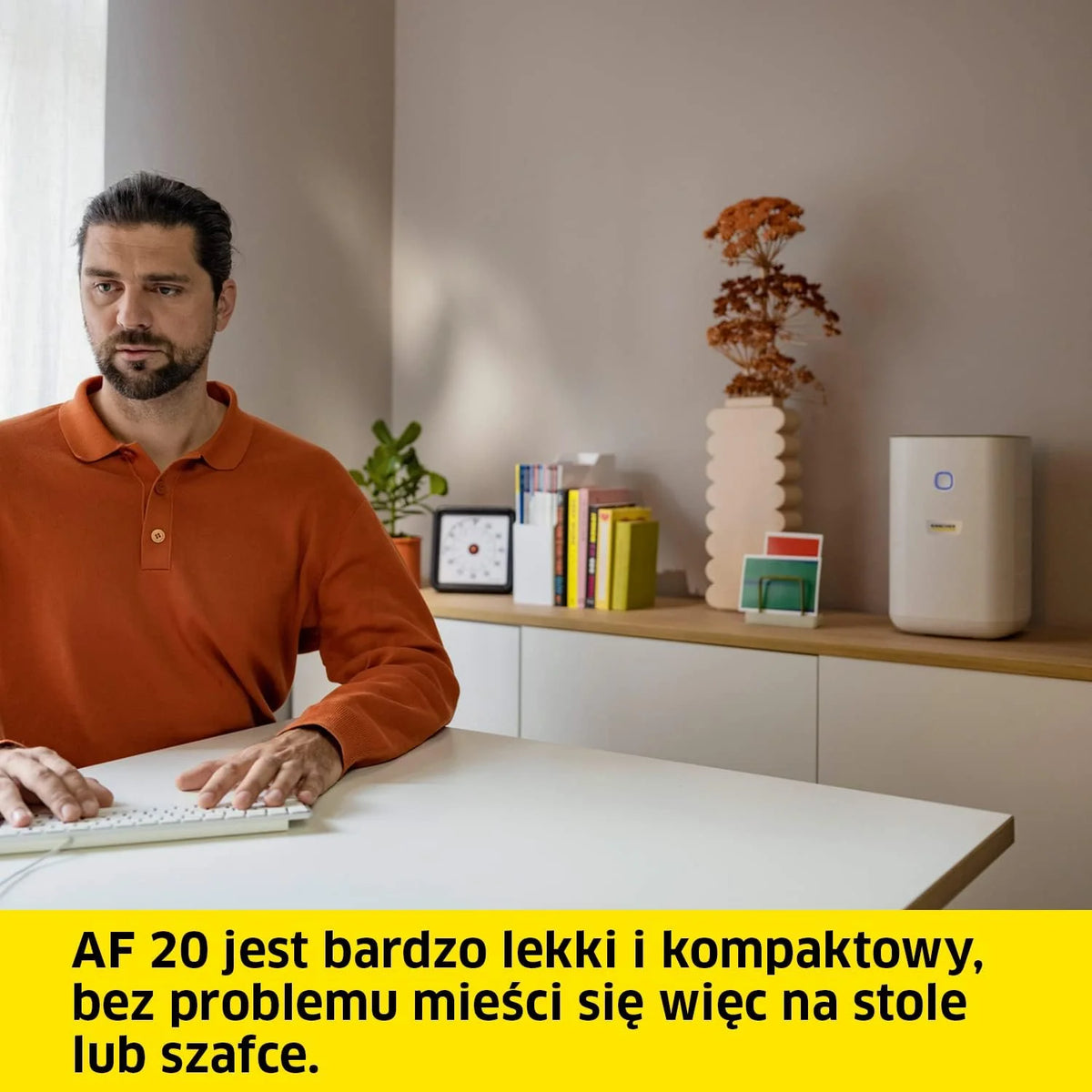 Kärcher Oczyszczacz Powietrza AF 20, Przepływ 220 m³/h, Wielkość Pomieszczenia 20 m², Wydajność Usuwa 99.95% Cząsteczek do 0.3 μm Takich jak Kurz, Pyłki i Alergeny, Timer, Tryb Automatyczny i Nocny