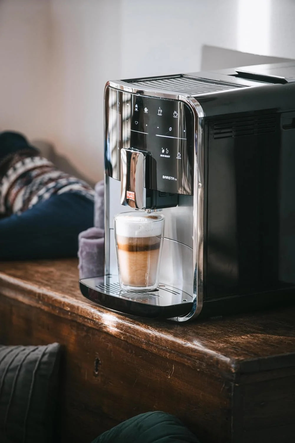 Melitta Caffeo Barista TS Smart F850-101 ekspres do kawy ze zbiornikiem na mleko, aplikacja Connect na telefon (może nie być dostępna w języku polskim), One Touch, filtrowanie Pro Aqua, srebrny