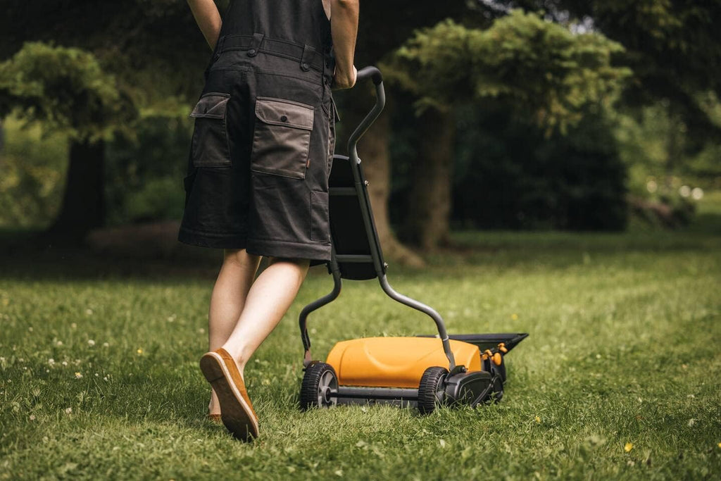 Fiskars Kosiarka bębnowa, kosiarka z bezdotykowym systemem tnącym, szerokość koszenia: 46 cm, StaySharp Max, czarny/pomarańczowy/srebrny, 1000591