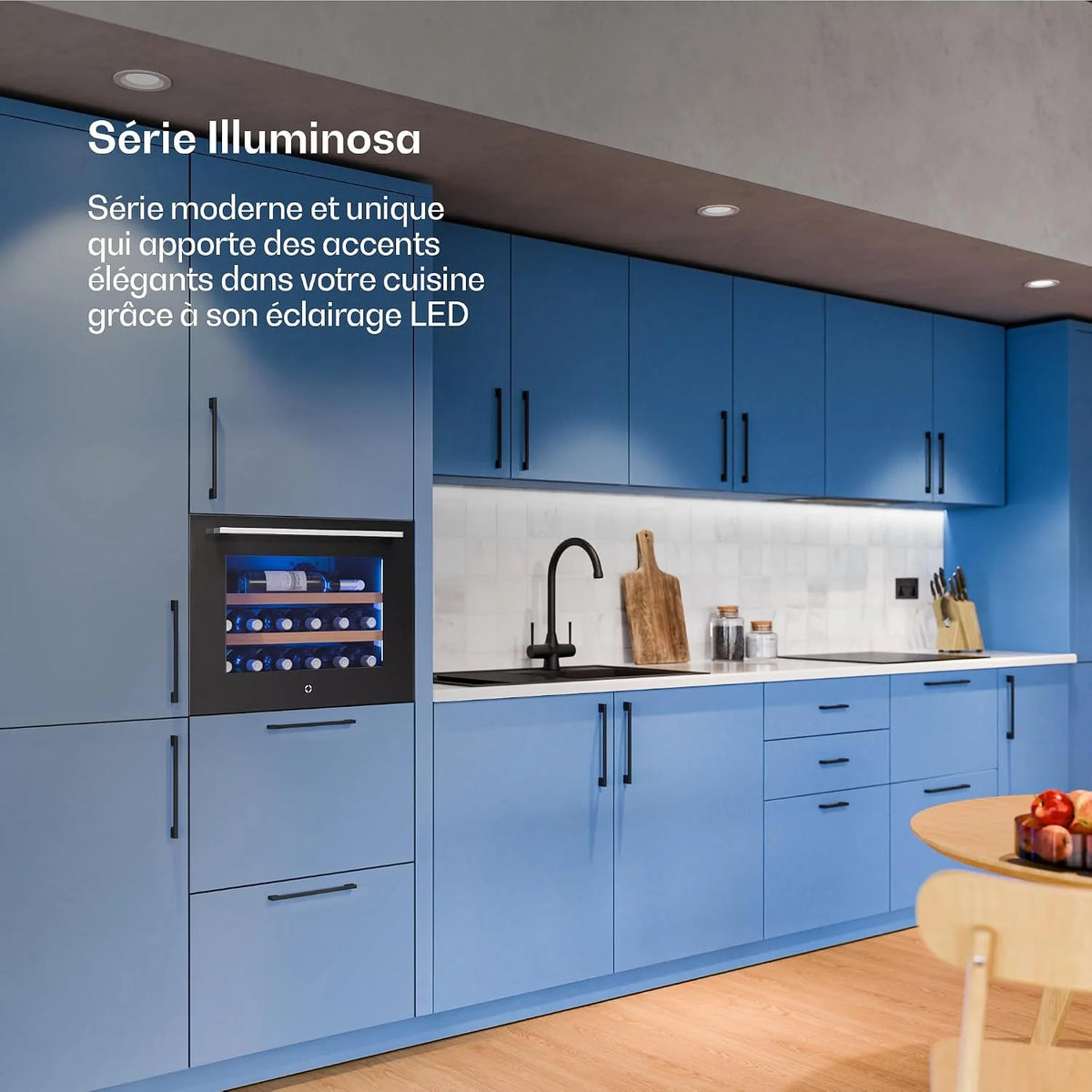 Klarstein Illuminosa chłodziarka do wina do zabudowy - 19 butelek, 1 strefa, 5-20°C, dotyk, LED, ochrona UV, cicha, półki z drewna bukowego, chłodziarka do wina do zabudowy