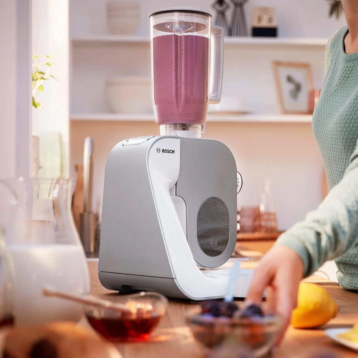 Bosch Serie 4 Robot kuchenny 1000 W, MUM58W20