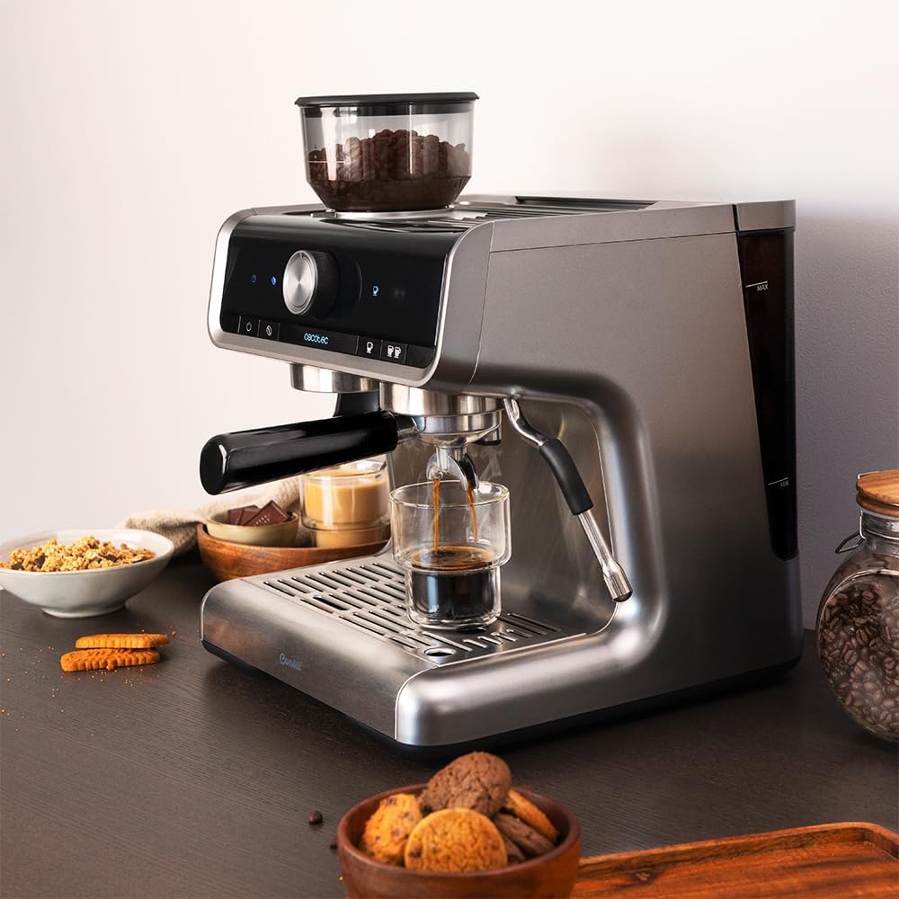 Cecotec Ekspres do kawy z podwójnym wyjściem Power Espresso 20 Barista Cream. 1550 W, 20 prętów, zbiornik na ziarna kawy 250g, młynek z 30 poziomami mielenia, termoblok, zbiornik na wodę 2.5 L