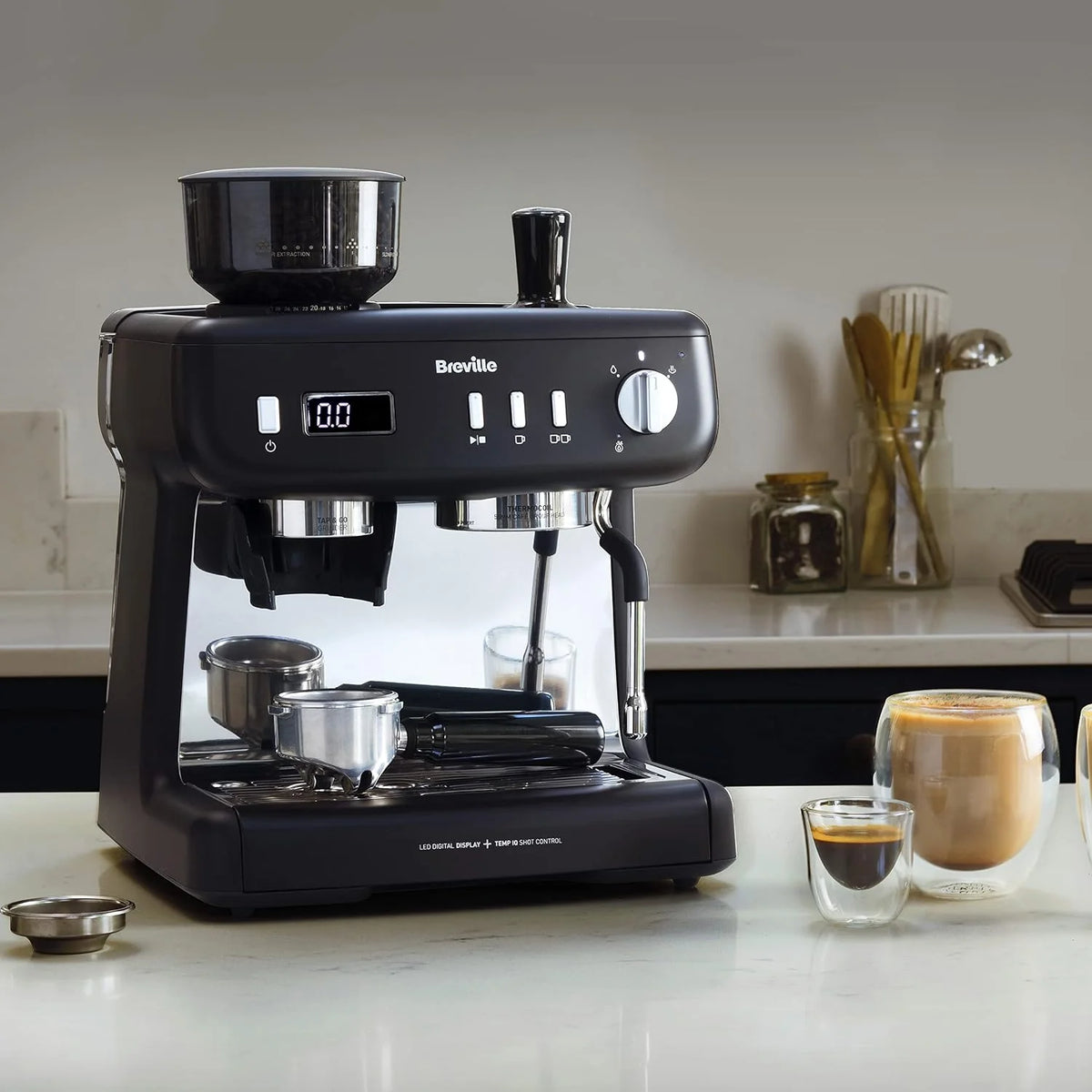 Breville Barista Max+ Ekspres do Kawy z Młynkiem, Czarny, 1555W 15 Barów