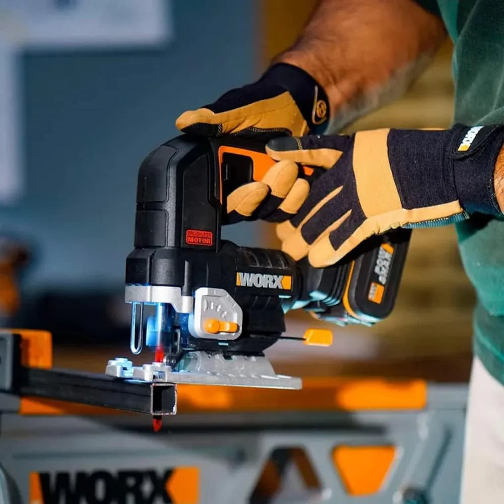 WORX Nitro WX542 akumulatorowa wyrzynarka wahadłowa 20 V, silnik bezszczotkowy, profesjonalna wyrzynarka z adapterem ssącym, idealna również do cięcia ukośnego, kompatybilna z PowerShare, z